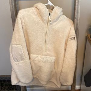 North face girls club